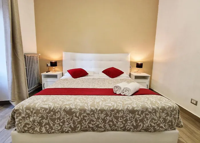 Giulya Hospety Group Affittacamere 4*
