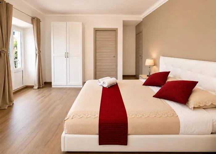 Guest house Giulya Hospety Group 4*